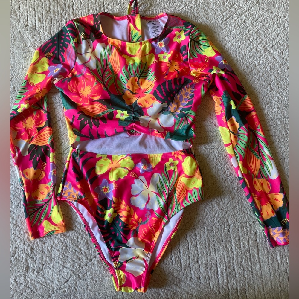 Woman’s Long Sleeve Tropical Floral one-Piece Swimsuit - Pink Multi